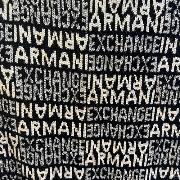 Armani Exchange Tuque and Scarf set - Picture 4 of 4